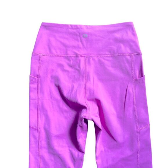 GapFit Pink Crop Leggings Size Small NWOT  1 0412 - Picture 4 of 5